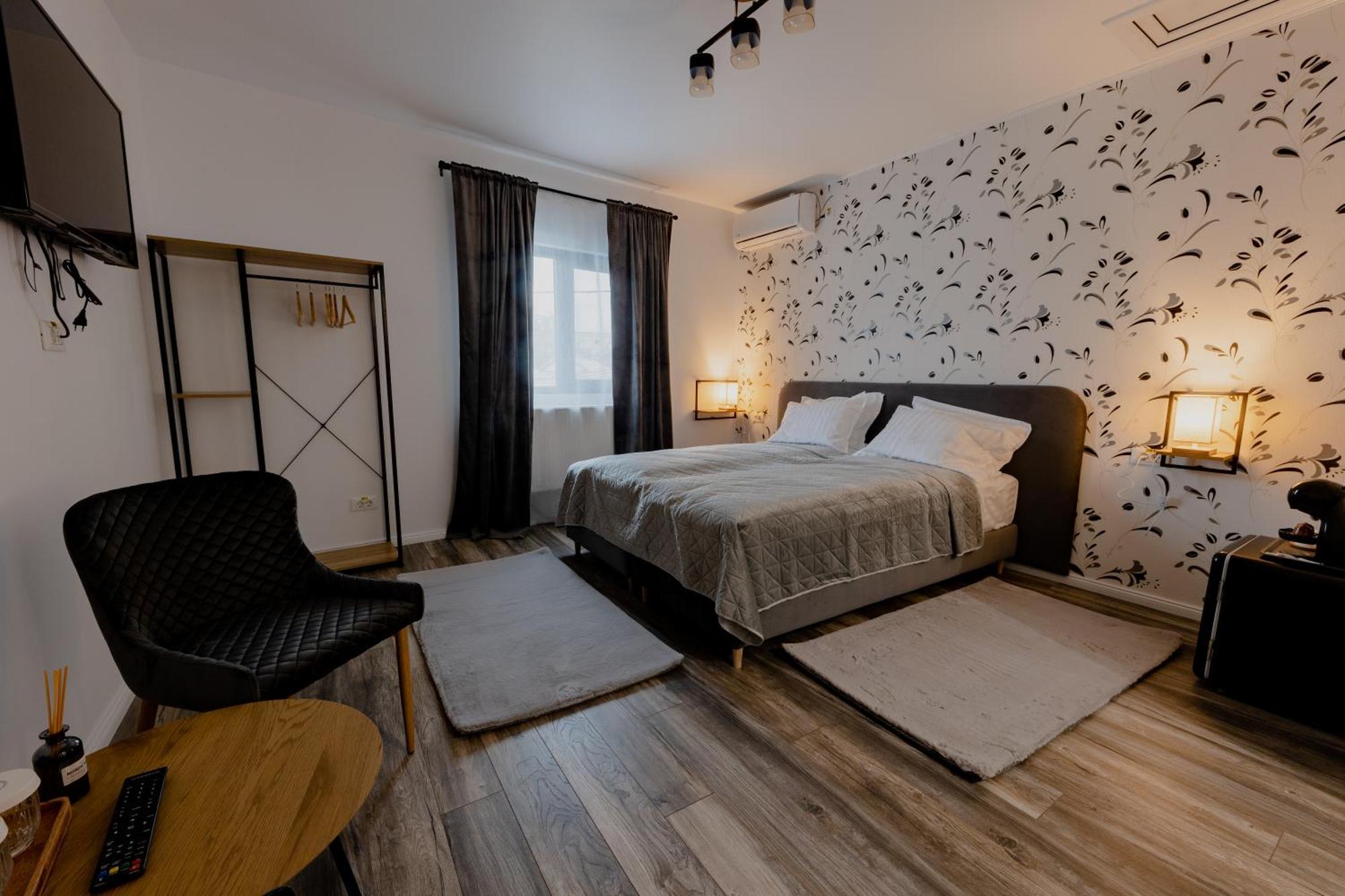 Hotel No. 55 Buzău Esterno foto