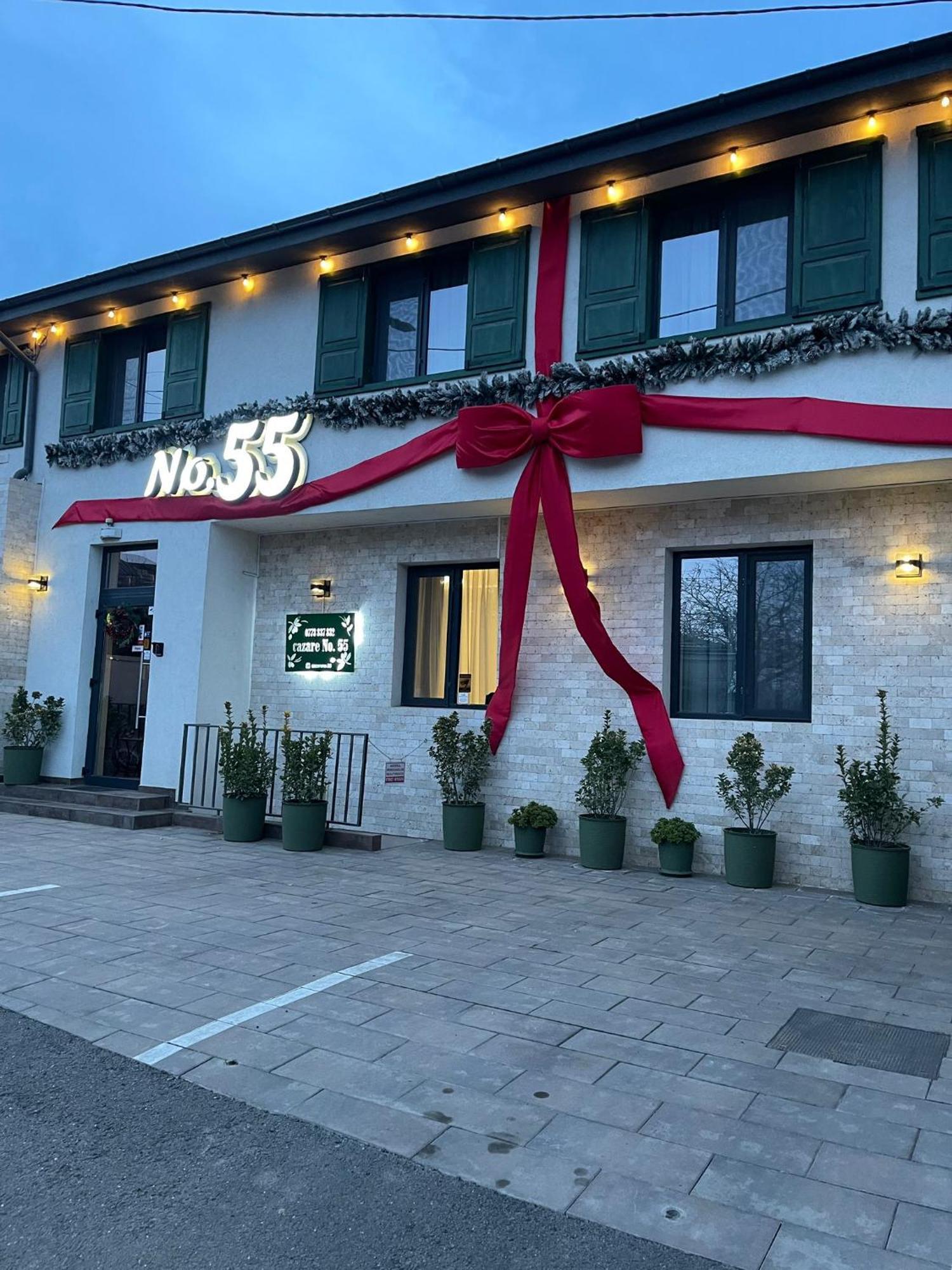 Hotel No. 55 Buzău Esterno foto